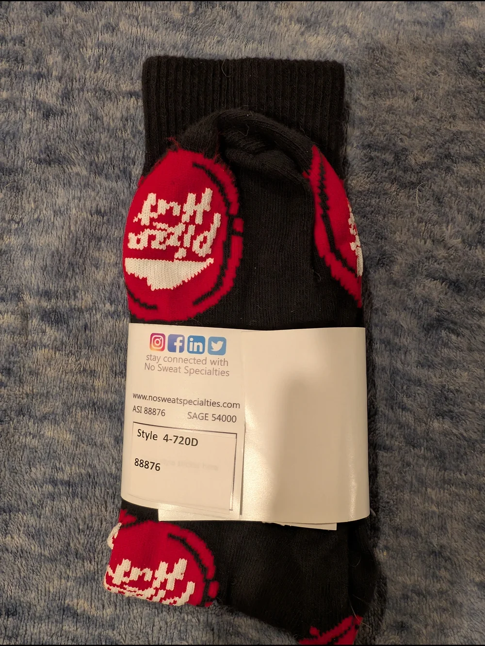 NWT Free When Bundled With Item(s) - Black Pizza Hut Crew Socks